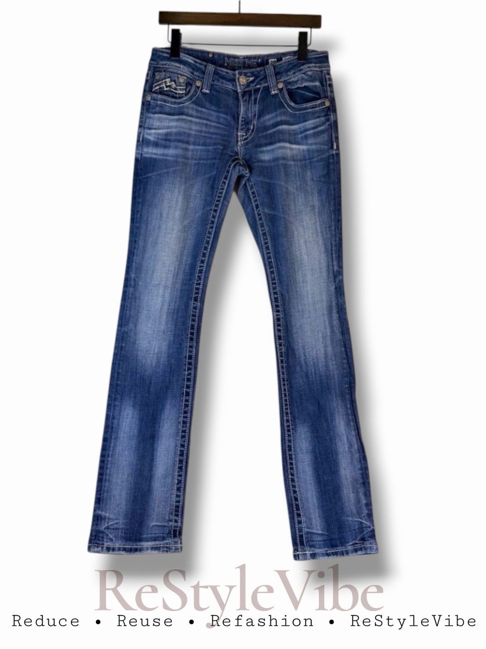 MISS ME Women’s Size 29 Denim Jeans Straight Fit Style Stretch Embellished